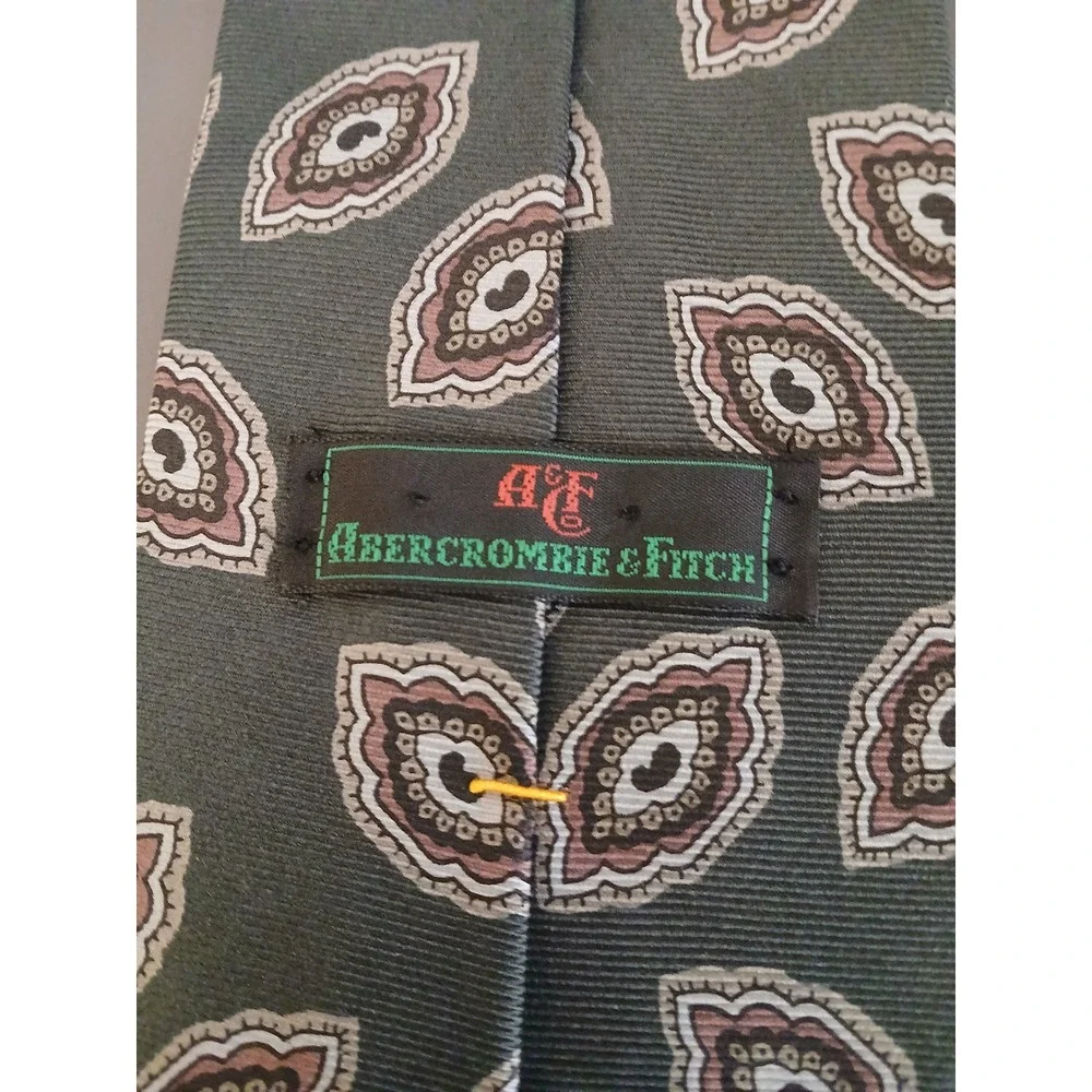 Vtg Abercrombie & Fitch Mens Silk Tie Green Brown Medallion Made in USA